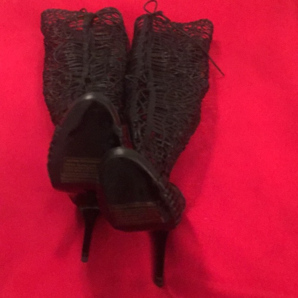 NWOT Over the Knee Faux Leather Boot - Picture 5 of 6